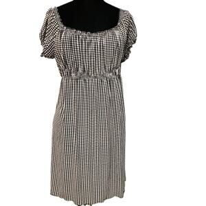 Max Studio Black and White Geometric Print Short Sleeve Knee Length Dress Medium